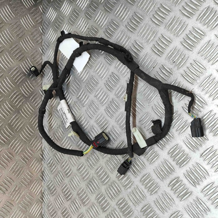 Cablaj senzor de parcare spate FORD PUMA J2K, CF7 2022 OEM: M1TT-15K868-EBC 29946554