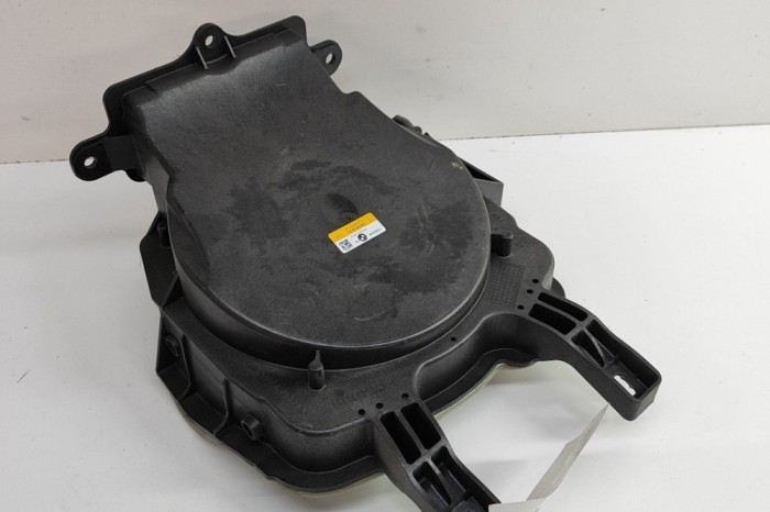 Subwoofer BMW iX I20 2022 OEM: 9442217 | 30697433