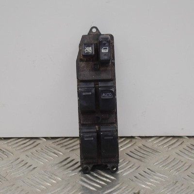 Buton geam ușă dreapta față TOYOTA PRIUS Hatchback _W2_ 2004 OEM: 84820-47011 2704973 foto
