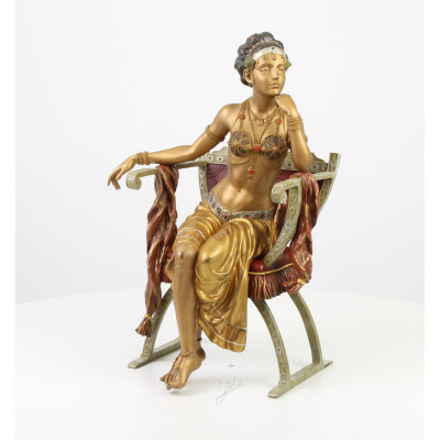 Femeie sezand- statueta vieneza din bronz masiv ND-9 foto