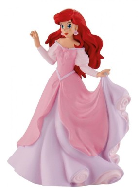 Ariel in rochie roz foto