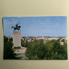 Carte poștală Suceava statuia lui Ștefan cel Mare