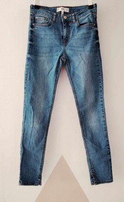 MNG Jeans - Blugii care &amp;icirc;ți &amp;icirc;mbrățișează silueta! 👖✨ foto