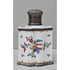 Sticla din portelan pentru parfum, pictat manual, dop din argint, Franta, Sfarsit secol XIX