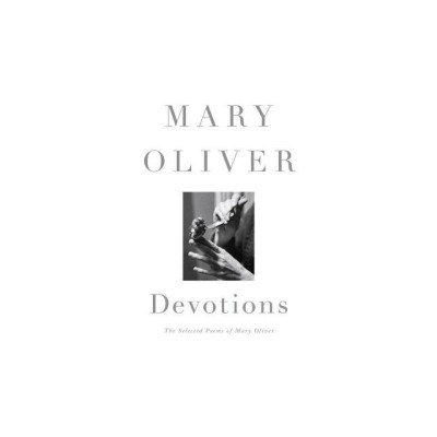 Devotions: The Selected Poems of Mary Oliver foto