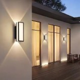 Cumpara ieftin Aplica LED de exterior, dreptunghiulara, 10W, lumina calda, inaltime 30cm, IP65