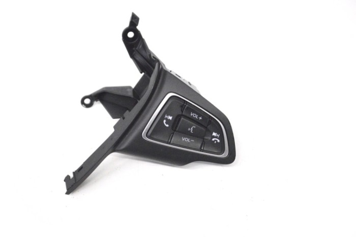 Buton de pe volan FORD ECOSPORT 2022 OEM: GJ5T-14K147-CA 17227940