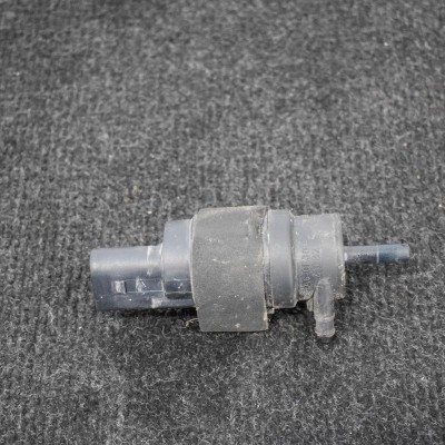 Motor rezervor lichid de parbriz AUDI A7 Sportback 4GA, 4GF 2012 OEM: 8K5955647 3743986 foto