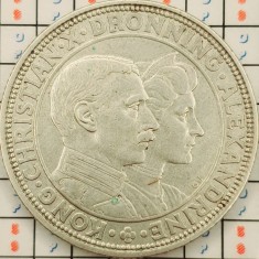 Danemarca 2 kroner 1923 argint - Silver Wedding - km 821 - A009 foto