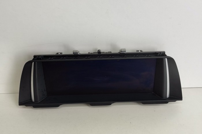 Ecran de navigație BMW 5 Touring F11 2015 OEM: 9321016 23307521