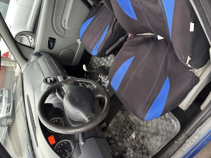 Vand Dacia Logan