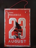 NI302 Material de propagandă comunistă realizat din sticlă vopsită, Trăiască 23 August