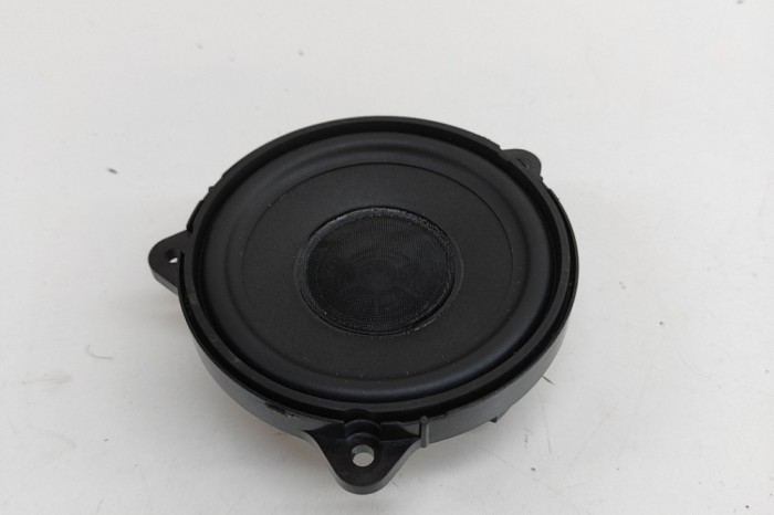 Difuzor ușă dreapta față LAND ROVER RANGE ROVER SPORT L461 2024 OEM: M9R3-18808-DA 29509849