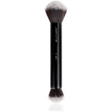 Brushworks Double Ended perie mică pentru aplicarea produselor lichide, cremoase sau pudră tip NO. 6 1 buc