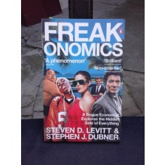 FREAKONOMICS - STEVEN D. LEVITT (CARTE IN LIMBA ENGLEZA)