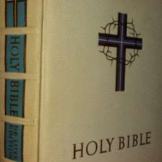 HOLY BIBLE - DE LUXE EDITION - BIBLIA - NOUL SI VECHIUL TESTAMENT {1960}