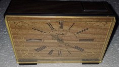 GE Ceas de masa electro-mecanic (cu baterie) desteptator &quot;SLAVA&quot; URSS / model RAR / functional, dar intarzie / stare foarte buna, insa lipsa o cheita