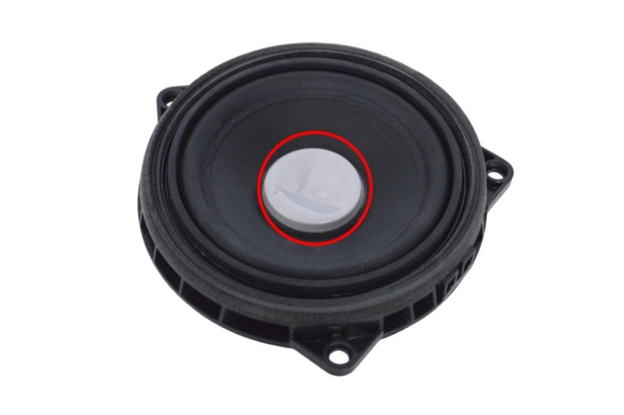 Difuzor ușă dreapta spate BMW i3 I01 2016 OEM: 9364956 20678864