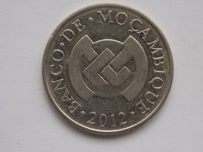 5 METICAIS 2012 MOZAMBIC foto