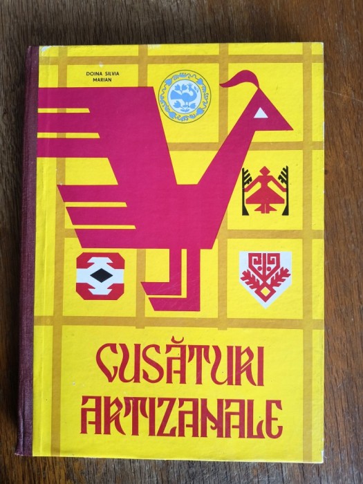 Cusaturi artizanale - Doina Silvia Marian / R7P1F