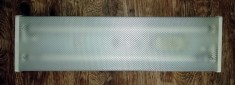 LAMPA PENTRU NEON - SE VINDE FARA TUBURI - DISPONIBILE 5 BUCATI 63 X 17 X 6 CM