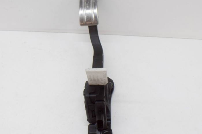 Pedala de accelerație FORD FOCUS III 2015 OEM: EV61-9F836-FA,6PV010368,FV8QE | 12189965