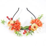 Bentita cu flori portocalii si albe