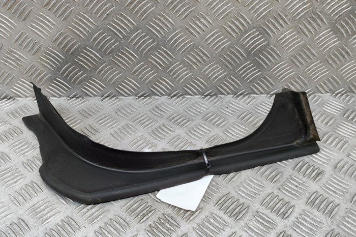 Ornament picurator haion dreapta BMW 3 G20, G28 2023 OEM: 7430620 29997546