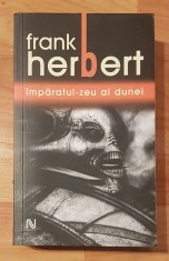 Imparatul-zeu al Dunei de Frank Herbert