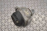 Suport Motor Stanga BMW Seria 7 F01 F02 (2008-2015) OEM 6777373, 17955522