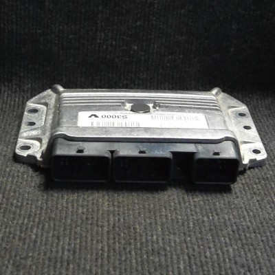 Unitate de control motor RENAULT MEGANE II BM0/1_, CM0/1_ 2006 OEM: 820050951621585421-2A | 1483672 foto