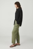 Medicine pantaloni din in culoarea verde, fason chinos, high waist