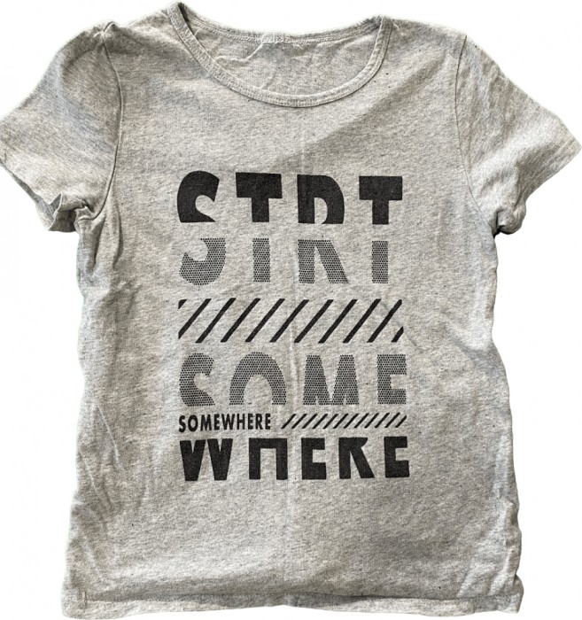 Tricou baiat, culoarea gri , marime 3-4 ani
