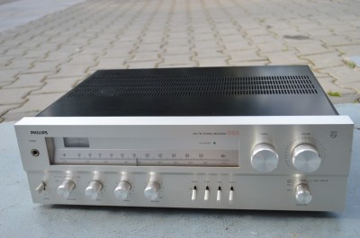 Amplificator Philips model 682 foto