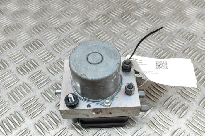 Pompa ABS TESLA MODEL Y 2023 OEM: Off-road | 23516529