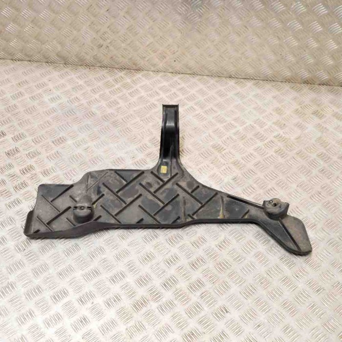 Scut motor central spate VW GOLF VIII CD1 2021 OEM: 5WA501713