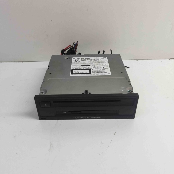 Unitate radio CD navigație VW GOLF VII 5G1, BQ1, BE1, BE2 2015 | 30762396