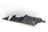 Ornament st&acirc;lp spate st&acirc;nga TESLA MODEL 3 2021 OEM: 1643443-00-A 27183724
