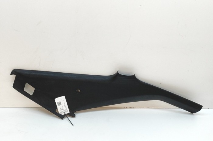 Ornament st&acirc;lp spate st&acirc;nga VW CORRADO 53I 1994 OEM: Coupe | 30825143