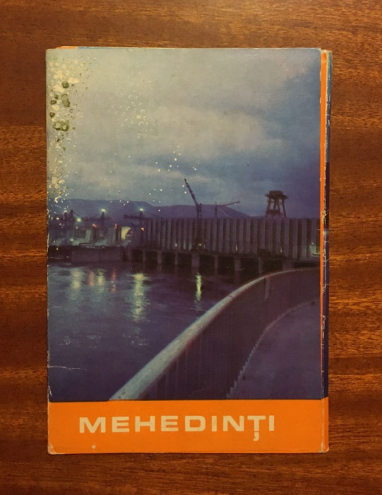 Monografie &icirc;n poze MEHEDINȚI (18 fotografii color - anii 1970)
