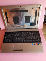carcasa si tastatura laptop SAMSUNG RV515 foto