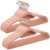 SONGMICS Set de 30 de umerase pentru haine, anti-alunecare cu catifea, bara de cravata si carlig pivotant, 43,5 cm, roz Household NewTrend