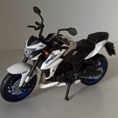 Macheta motocicleta Suzuki GSX-S750 ABS - Maisto 1/18