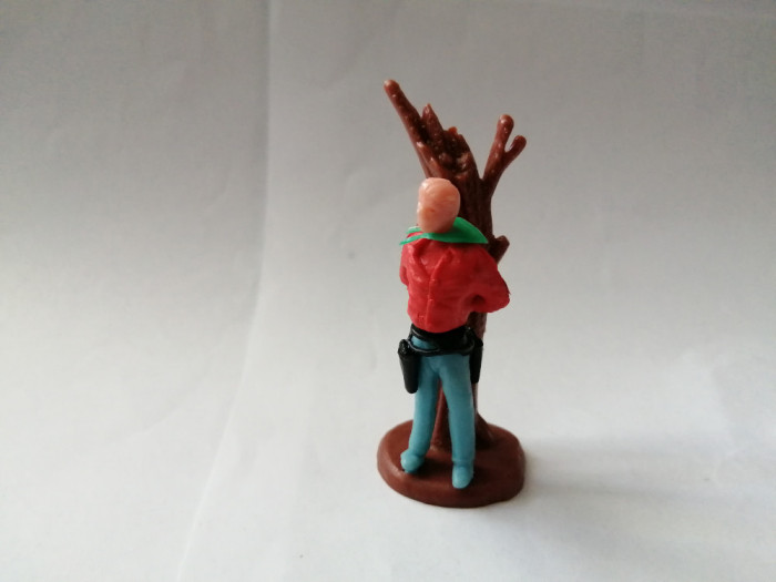 bnk jc Figurina de plastic - cowboy legat la stalp - copie dupa Timpo