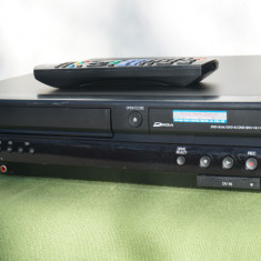 DVD recorder combo cu VHS Panasonic DMR -ES35