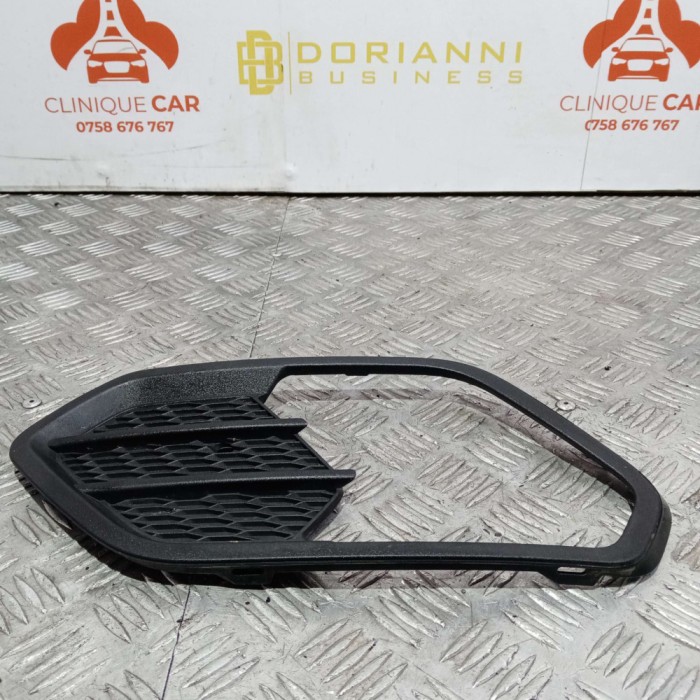 Grila Proiector Dreapta Ford Kuga 2012-2019