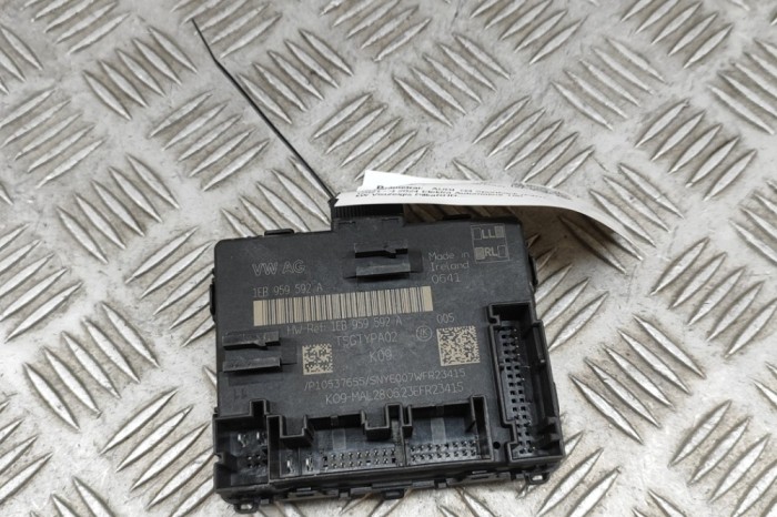 Modul de control ușă st&acirc;nga față AUDI Q4 Sportback F4N 2024 OEM: 1EB959592A | 30343426