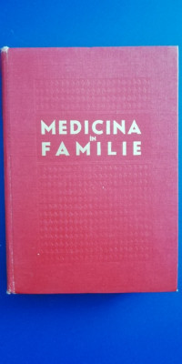 myh 44s - Marin Voiculescu - Medicina in familie - ed 1975 foto