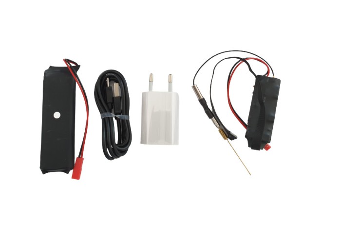 Camera Wi-Fi cu acumulator, cablu si incarcator