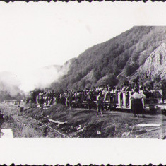 HST M460 Poză locomotivă cu aburi și vagoane pasageri Transilvania anii 1930